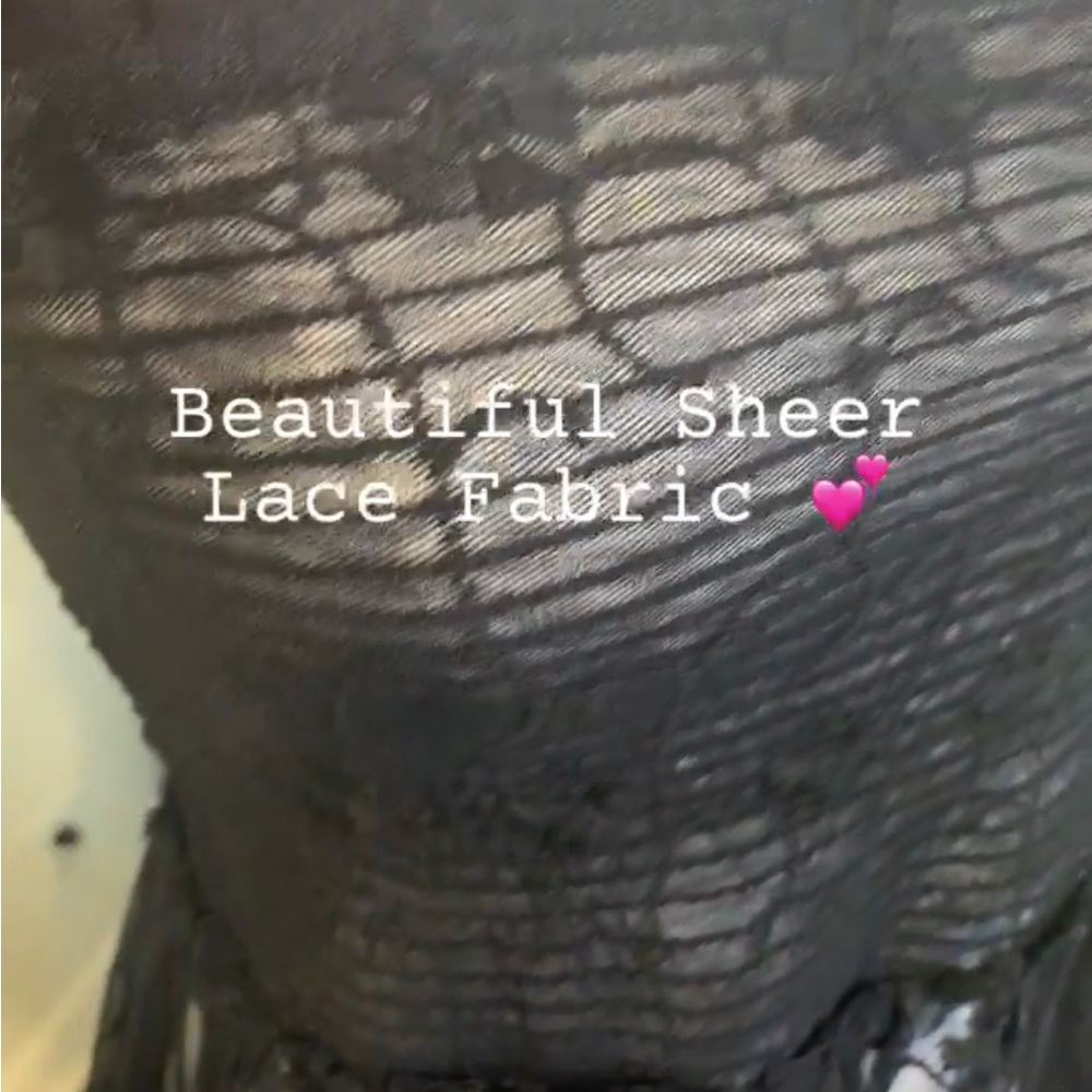 NWT Intimately Free People Strapless Tube Top Sheer Lace Midi Dress, Black
XS - Picture 7 of 9